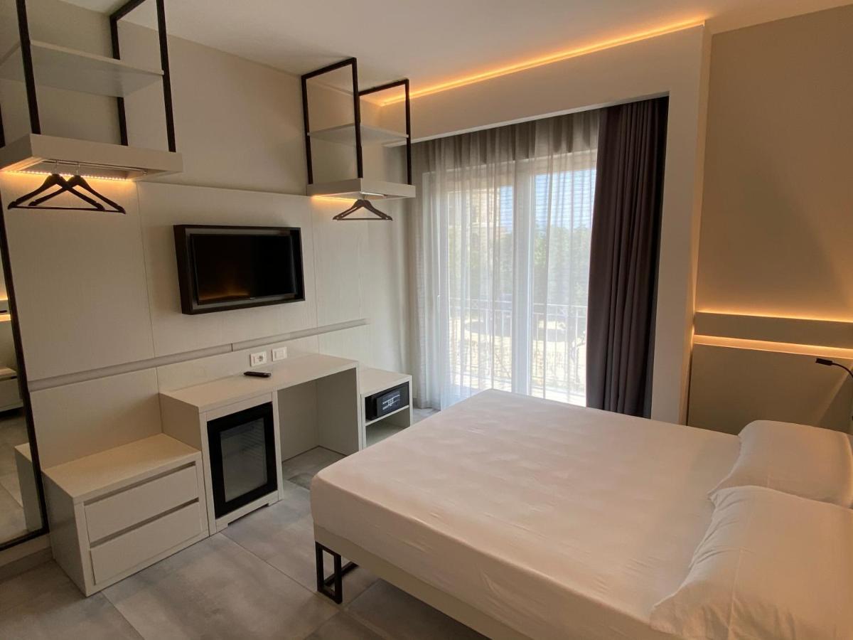 Aether Suites Tropea - Free Private Parking Екстериор снимка