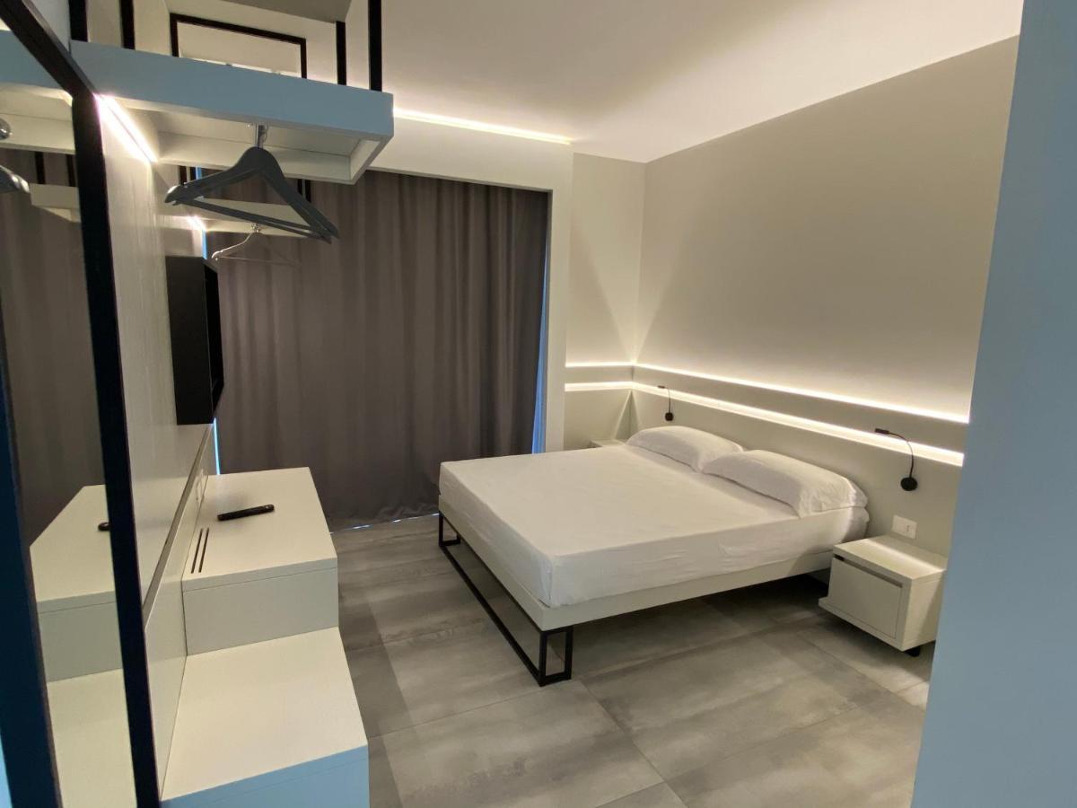 Aether Suites Tropea - Free Private Parking Екстериор снимка