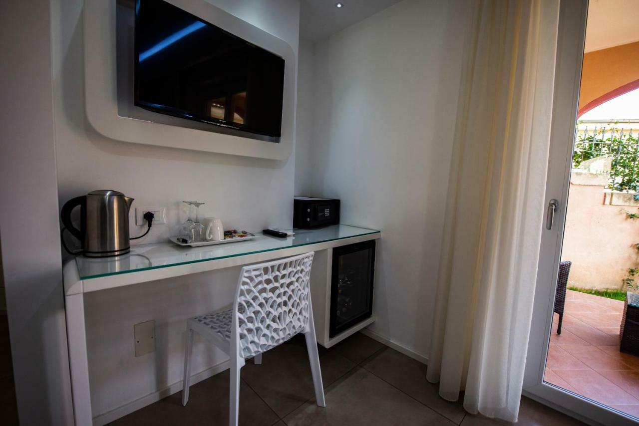 Aether Suites Tropea - Free Private Parking Екстериор снимка