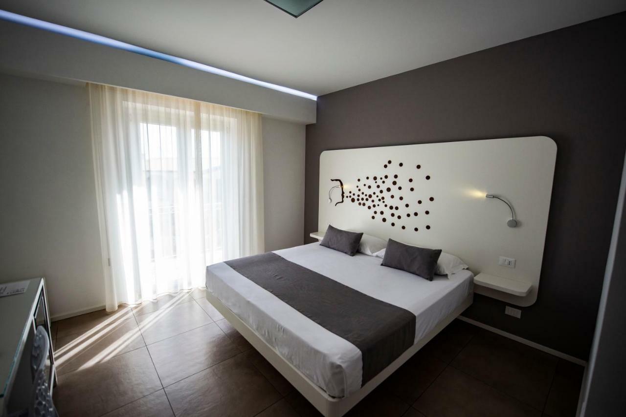 Aether Suites Tropea - Free Parking Екстериор снимка