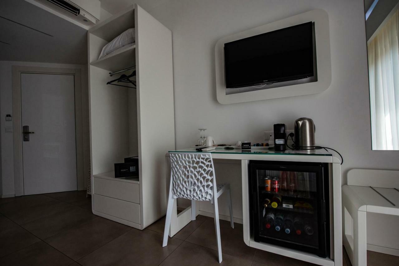 Aether Suites Tropea - Free Private Parking Екстериор снимка